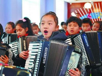 招聘梧州手风琴家教老师